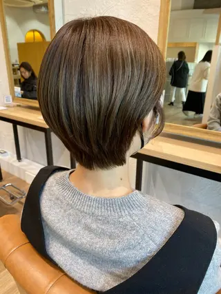 ショート 大島 瑞穂　ビズヘアーのマツエク・マツパデザイン