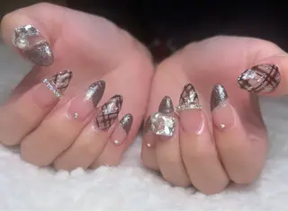 ネイル miiiiiking-nail所属・賀城 美幸のネイルデザイン