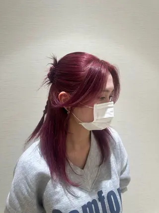 ロング カラー ヘアアレンジ タイトボブ個性派カラ ーAKANEのヘアスタイル