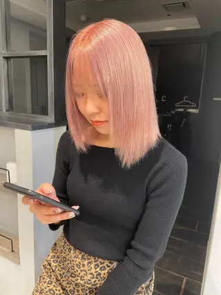 ミディアム カラー ヘアアレンジ 🌷FUKA🌷 まろやかハイトーンのヘアスタイル