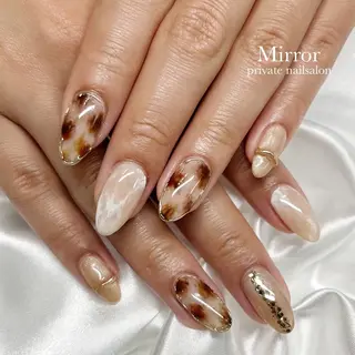 ネイル nailsalon Mirrorのネイルデザイン