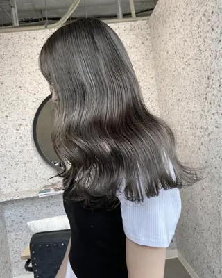 ロング カラー lani 天神大名/ブリーチのヘアスタイル