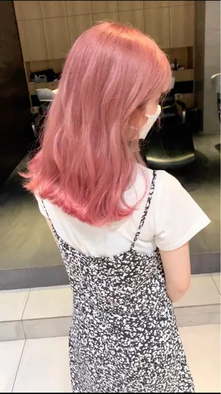 セミロング カラー パーマ ヘアアレンジ メンズ キッズ ネイル マツエク・マツパ LINDOTOKYO梅田所属・酸性ストレート 髪質改善大槻勇樹のヘアスタイル