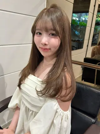 ロング カラー お呼ばれヘア✨️ Akari🧸🤍のヘアスタイル