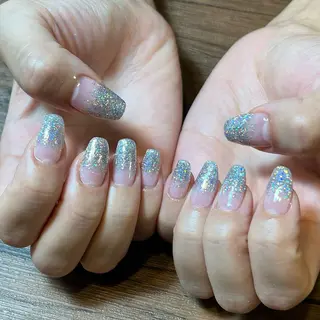 ネイル HENRIETTA NAILSALONのネイルデザイン