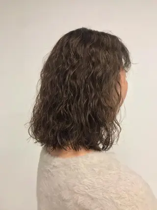 セミロング パーマ les baladins du miroir所属・🍃YURI 🍃のヘアスタイル