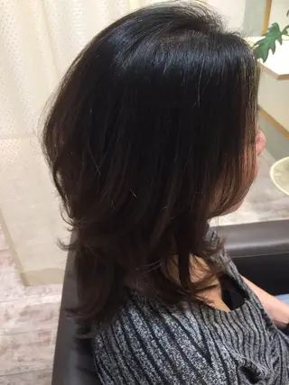 セミロング BIANCO北堀江 AKANEのヘアスタイル