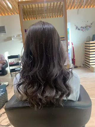 ロング カラー 関口 友行のヘアスタイル