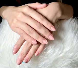 ネイル NekoNailsalon所属・グエン アンのネイルデザイン