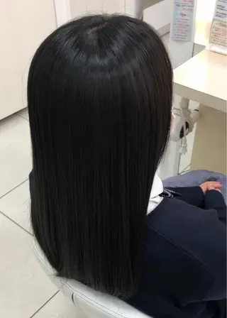 セミロング Ash 山田 勇太のヘアスタイル