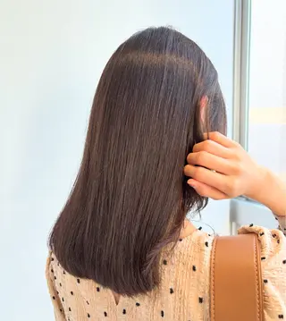 カラー 🫒🫒ブリーチなし 艶カラー🫒ヤマシロのヘアスタイル