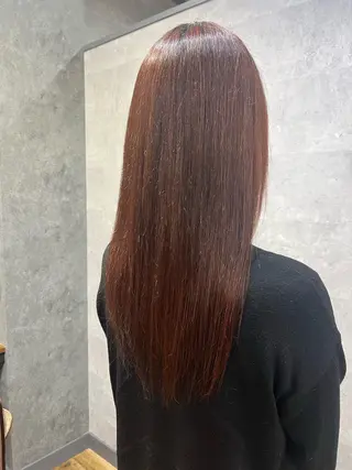 ロング カラー 中園 紫音のヘアスタイル