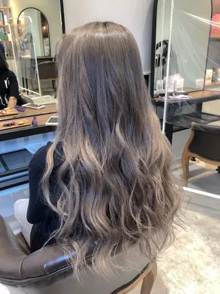 ロング カラー 💎エクステ専門店 BIZE梅田🇰🇷のヘアスタイル