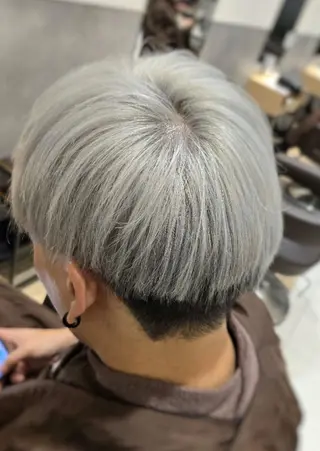 ショート カラー メンズ あいだ🐼12月末 限定クーポン掲載中のヘアスタイル