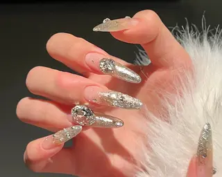 ネイル D-BEAUTY Nailsalonのネイルデザイン