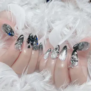 ネイル DIAMOND 💦のネイルデザイン