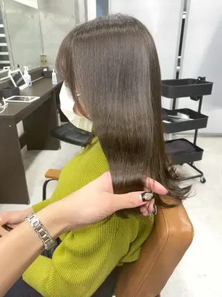 ミディアム カラー ヘアアレンジ 🌷FUKA🌷 まろやかハイトーンのヘアスタイル