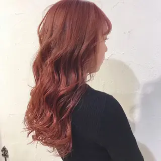 ロング カラー 藤井 貴美子のヘアスタイル