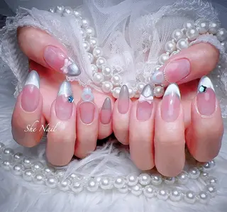 ネイル She   Nail所属・ISA_ BELLAのネイルデザイン