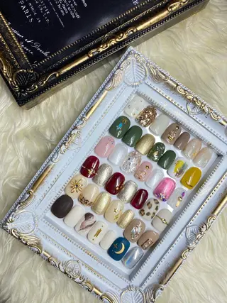 ネイル Nail&eye Belire 新宿のネイルデザイン