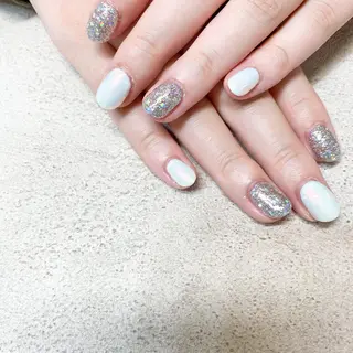 ネイル ゴテゴテ💙ワンホン リオナのネイルデザイン