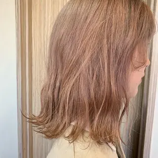 ミディアム カラー DiMPlE  ディンプル所属・🌸スタイリスト 山浦美恵のヘアスタイル