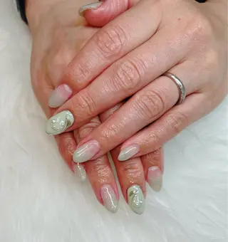 ネイル Y′s NAILのネイルデザイン