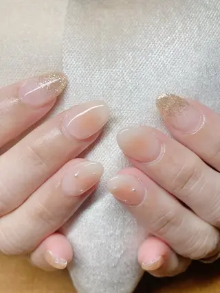 ネイル ECLAT エクラ所属・寺山 千鶴のネイルデザイン