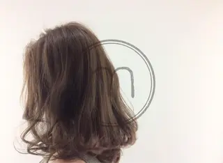 セミロング カラー Strawberry所属・原田 志保のヘアスタイル