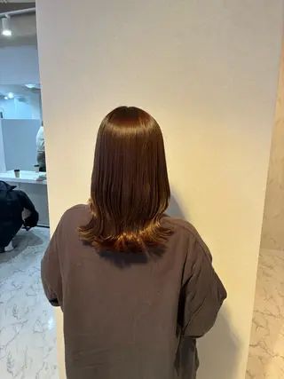 ミディアム カラー ハナダ メイのヘアスタイル