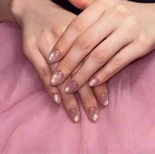 ネイル 𝐁𝐞𝐥𝐥 𝐦𝐞のネイルデザイン