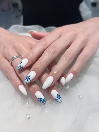 ネイル NiNa ビューティーサロン所属・Ni Naのネイルデザイン