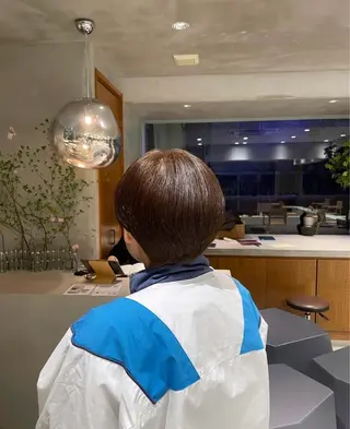 ショート カラー porto まなみのヘアスタイル