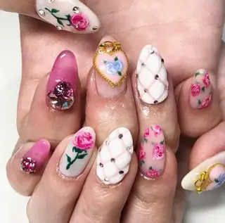 ネイル 渋谷ビュレネイル Kaoruのネイルデザイン