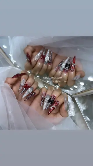 ネイル 加納 莉音のネイルデザイン