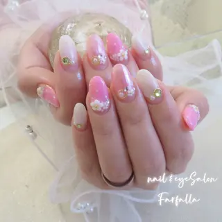 ネイル Farfalla Kieのネイルデザイン