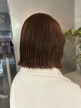 ショート カラー 馬場 菜乃夏のヘアスタイル