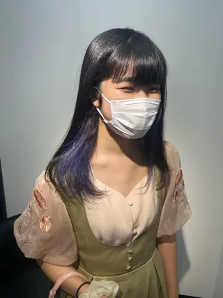 ロング カラー 瀧下 唯のヘアスタイル