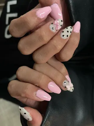 ネイル EmaNail MOMOのネイルデザイン