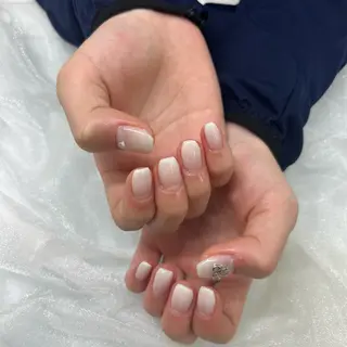 ネイル 加藤 楓子のネイルデザイン