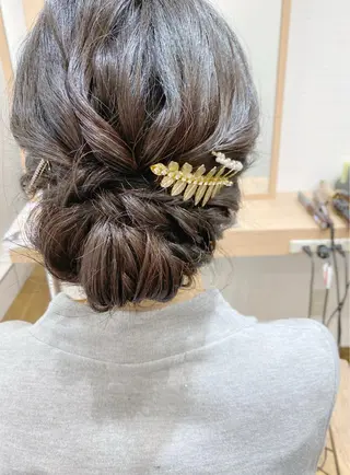 ヘアアレンジ GRANLUSSO 〜グランルッソ駅前店所属・木口 嘉美のヘアスタイル