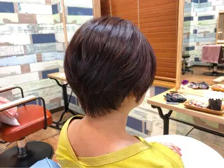 ショート カラー 透明感カラー⭐️ 田嶋麗奈のヘアスタイル