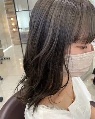 ミディアム カラー 透明感color吉田 沙羅のヘアスタイル