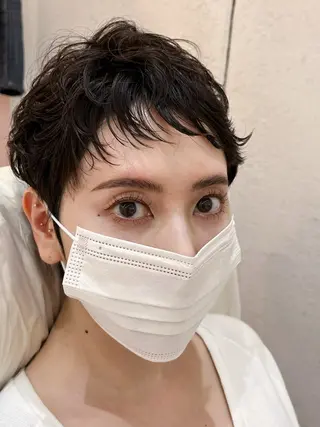 アイブロウ fiio brow 大阪西梅田北新地店所属・イノウエ ミキのマツエク・マツパデザイン