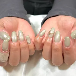 ネイル shine'an fuka🌿🫧のネイルデザイン