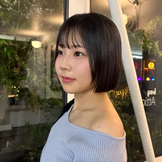 ミディアム 松林 花沙のヘアスタイル