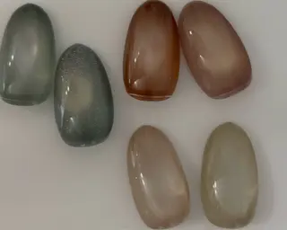 ネイル une／YUKINA 🫧大人nuanceのネイルデザイン