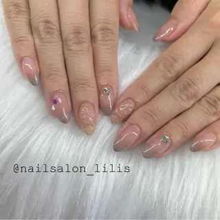 ネイル nailsalon lilis所属・nailsalon Lilisのネイルデザイン