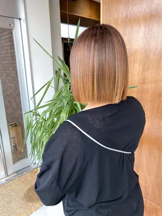 ミディアム it.所属・it. Arisaのヘアスタイル