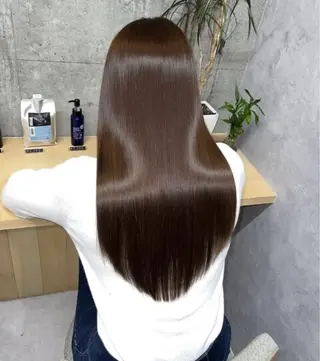 ロング RAF TOKYO 浜松所属・レイヤー/髪質改善/ 飯尾百花のヘアスタイル